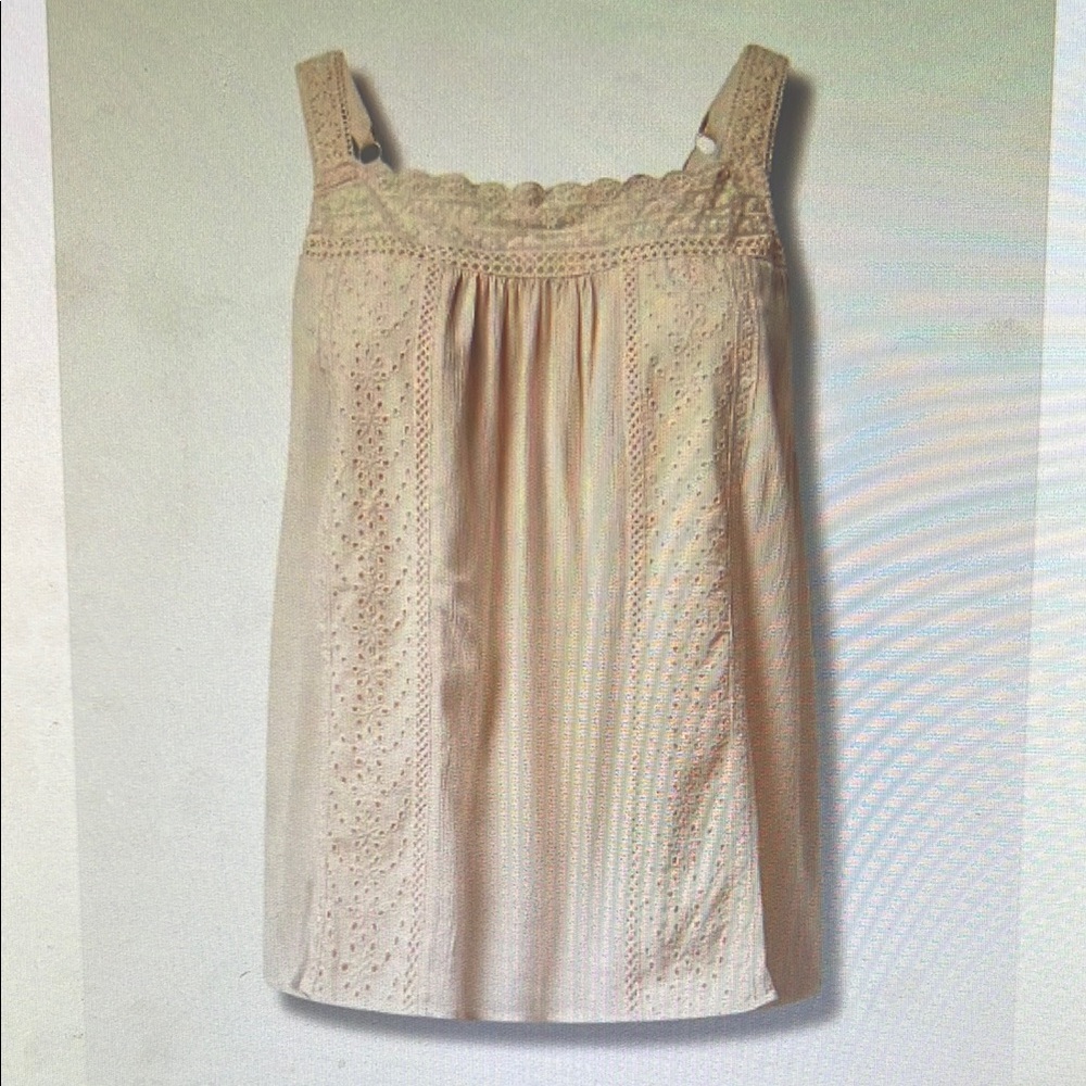 Torrid 5 Washable Gauze Flowy Crochet trim Tank NWT